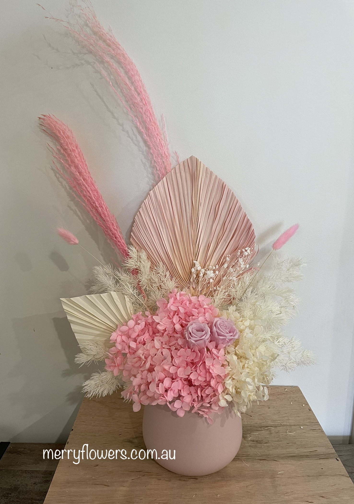 Chaka, Dried & Preserved Pastel Pink Flowers