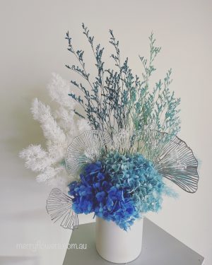 Blue dried flowers