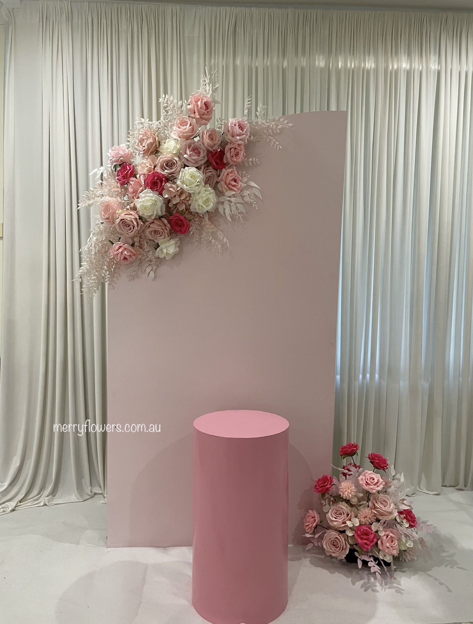 A13 – Pink backdrops Decorations